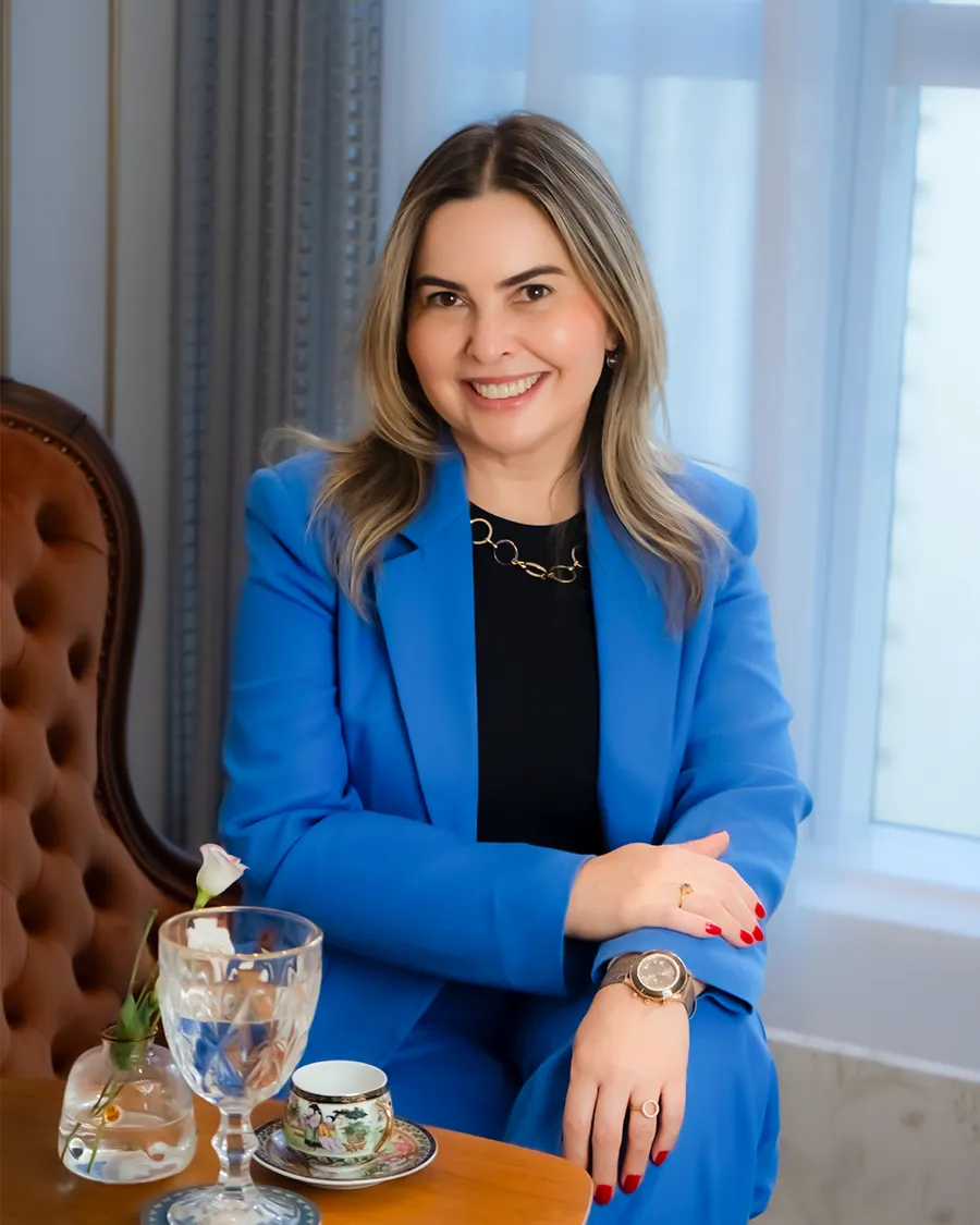 Dra. Xenia Tavares